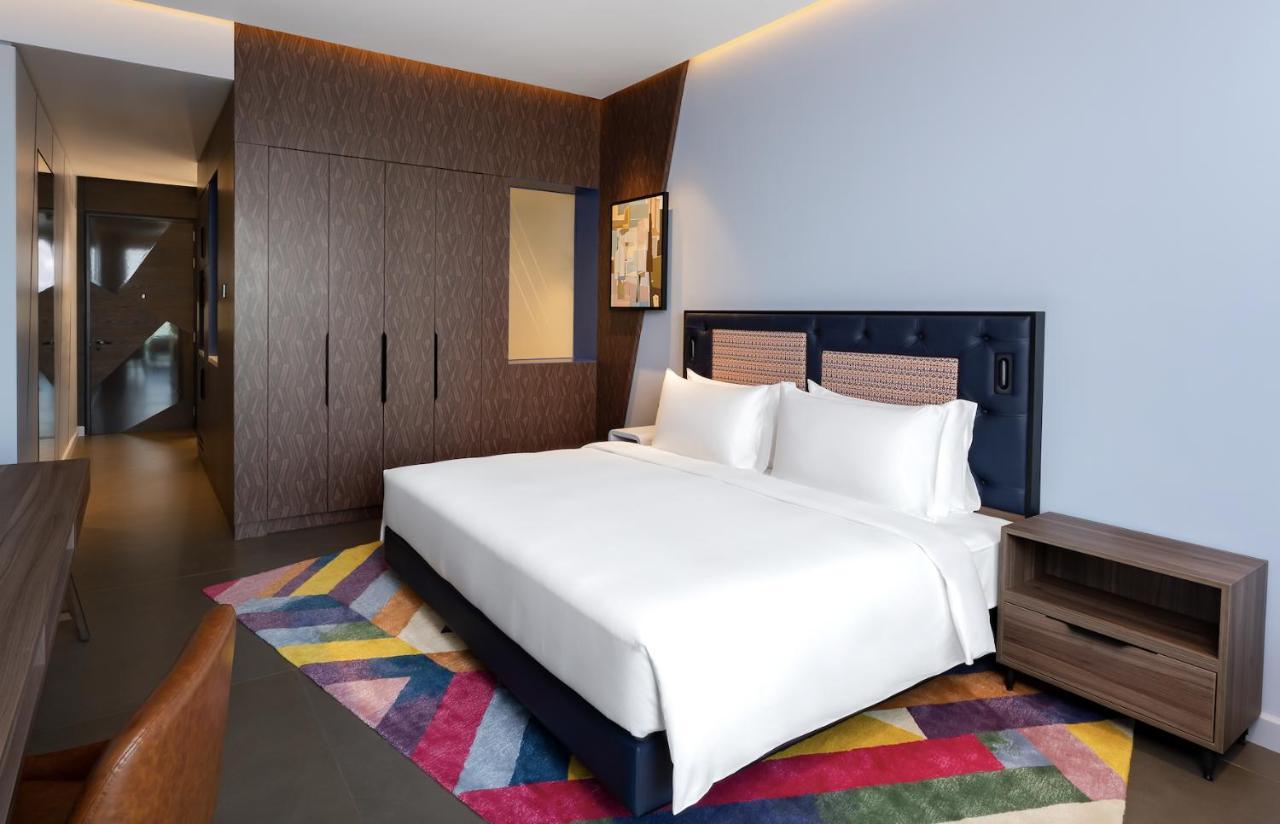 Hyatt Centric Jumeirah Dubai Exterior photo A bedroom at the hotel