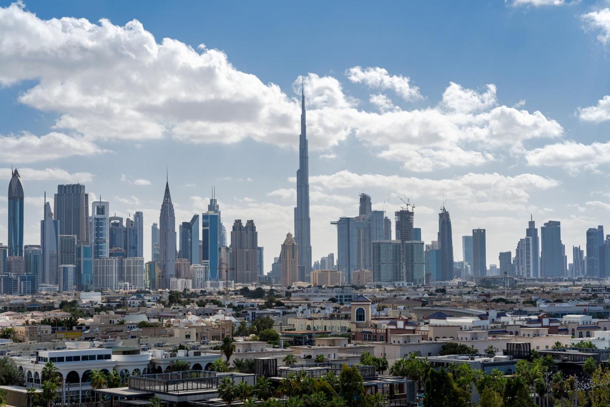 Hyatt Centric Jumeirah Dubai Exterior photo Dubai