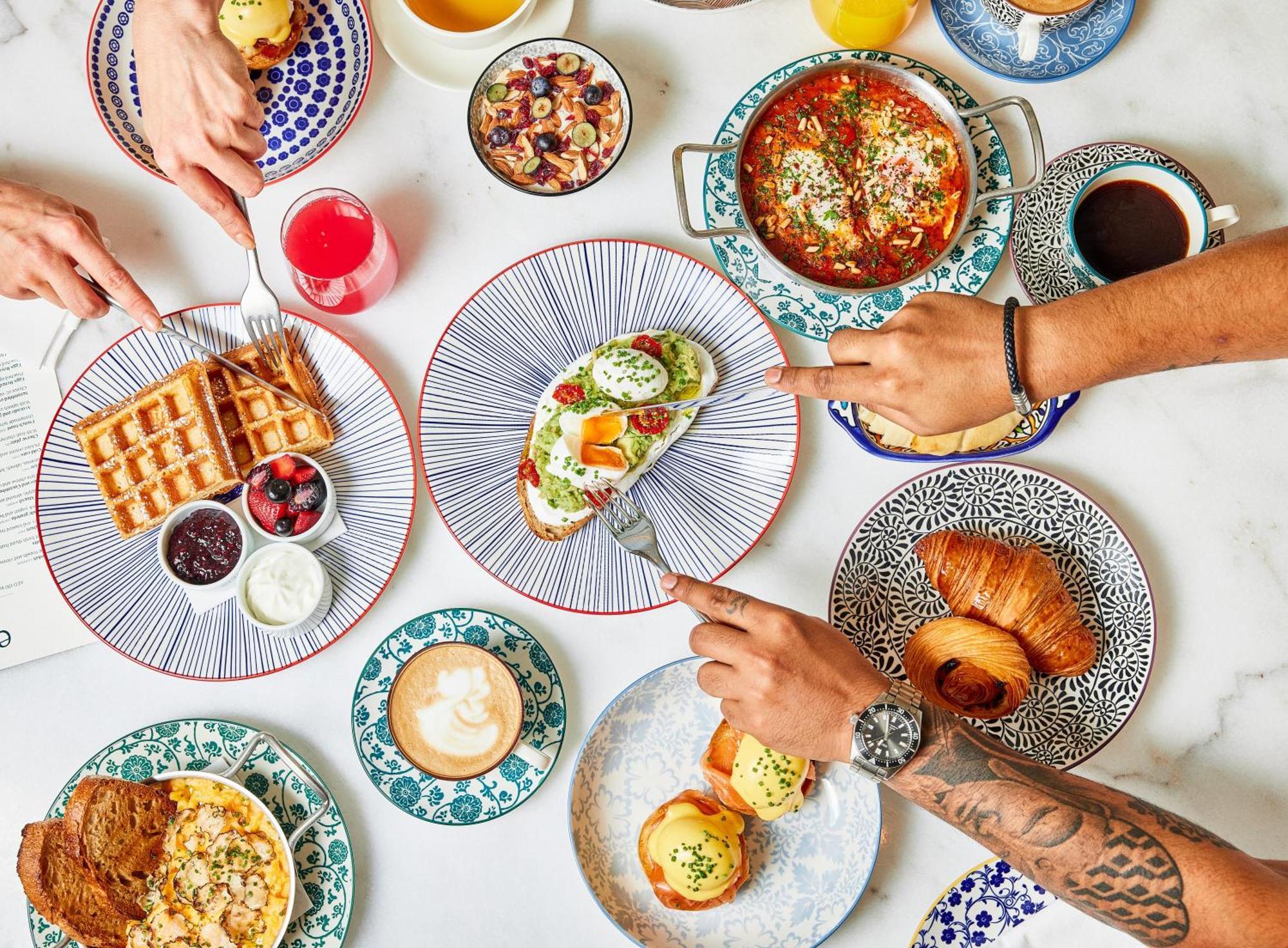 Hyatt Centric Jumeirah Dubai Exterior photo Breakfast at the restaurant